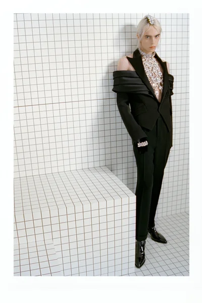 Look 36